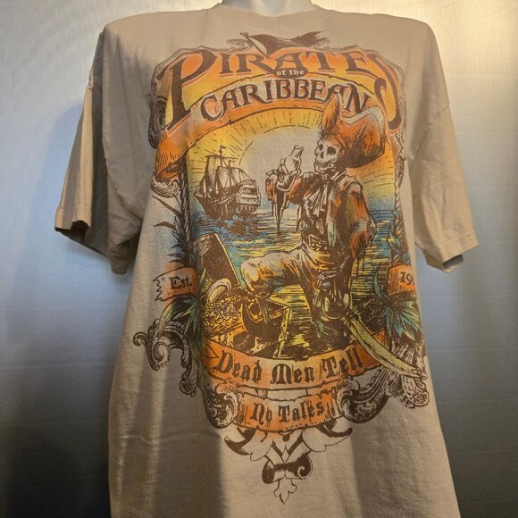 Disney Tee Pirates of the Caribbean Skeleton T-Shirt - Picture 9 of 9